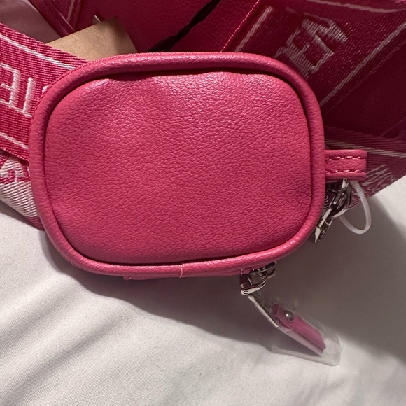 BRAND NEW Steve Madden pink purse - Picture 3 of 4